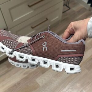 On Running Men's Sneakers in Brown and White